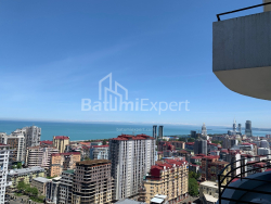 شقة سكنية 106 متر مربع - إيفان جافاخيشفيلي, Batumi, جورجيا