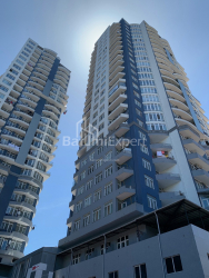شقة سكنية 3-комн 106 m² - إيفان جافاخيشفيلي, Batumi