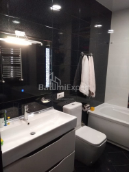 شقة سكنية 4-комн 113 m² - شالفا إيناساريدزه, Batumi