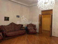 شقة سكنية 4-комн 93 m² - Ekvtime تاكايشفيلي, Batumi