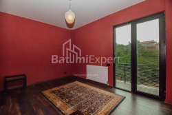 منزل شخصي 280 متر مربع - طريق المطار السريع, Batumi, جورجيا