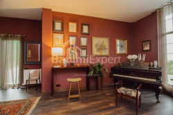 منزل شخصي 280 متر مربع - طريق المطار السريع, Batumi, جورجيا