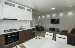 شقة سكنية 3-комн 71 m² - ديفيد أغماشينيبيلي, Batumi