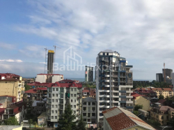 شقة سكنية 96 متر مربع - فاختانغ جورجاسالي, باتومي, جورجيا