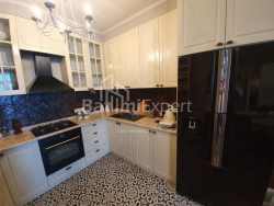 شقة سكنية 96 متر مربع - فاختانغ جورجاسالي, باتومي, جورجيا