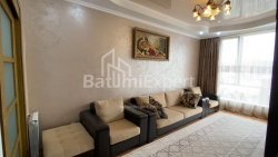 شقة سكنية 3-комн 70 m² - نيكو بيروسماني, Batumi