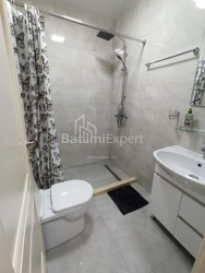 شقة سكنية 62 متر مربع - فاختانغ جورجاسالي, Batumi, جورجيا