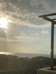 شقة سكنية 77 متر مربع - الملك بارنافاز, Batumi, جورجيا