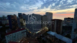 شقة سكنية 80 متر مربع - شالفا إيناساريدزه, Batumi, جورجيا