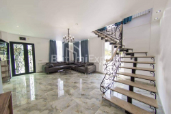 منزل شخصي 4-комн 170 m² - طريق المطار السريع, Batumi