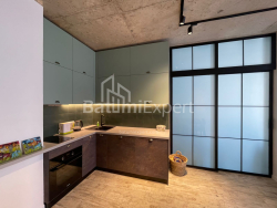 شقة سكنية 2-комн 59.8 m² - شالفا إيناساريدزه, Batumi