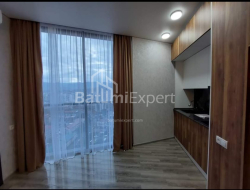 شقة سكنية 2-комн 43.5 m² - زقاق الأبطال, Batumi