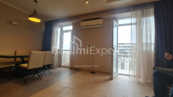 شقة سكنية 2-комн 60 m² - زورابا جورجيلادزه, Batumi