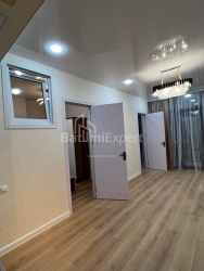 شقة سكنية 55 متر مربع - زقاق الأبطال, باتومي, جورجيا
