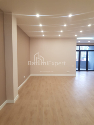 شقة سكنية 4-комн 100 m² - زورابا جورجيلادزه, Batumi