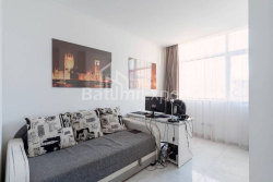 شقة سكنية 3-комн 75.6 m² - نيكو بيروسماني, Batumi