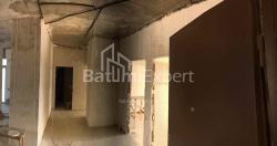 شقة سكنية 153 متر مربع - الملك بارنافاز, باتومي, جورجيا