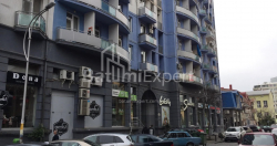 شقة سكنية 4-комн 154 m² - الملك بارنافاز, Batumi